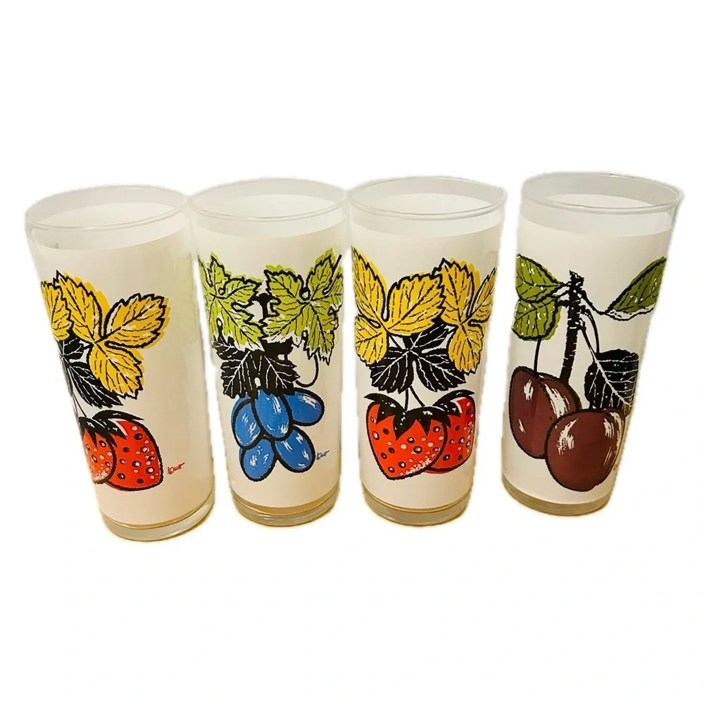 Vintage L Elliott Fruit Glass Tumblers high ball drinks strawberry plum grapes